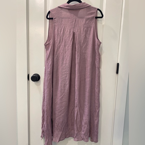 MLLE Gabrielle button up crinkle dress in lilac- 3X - Picture 6 of 6